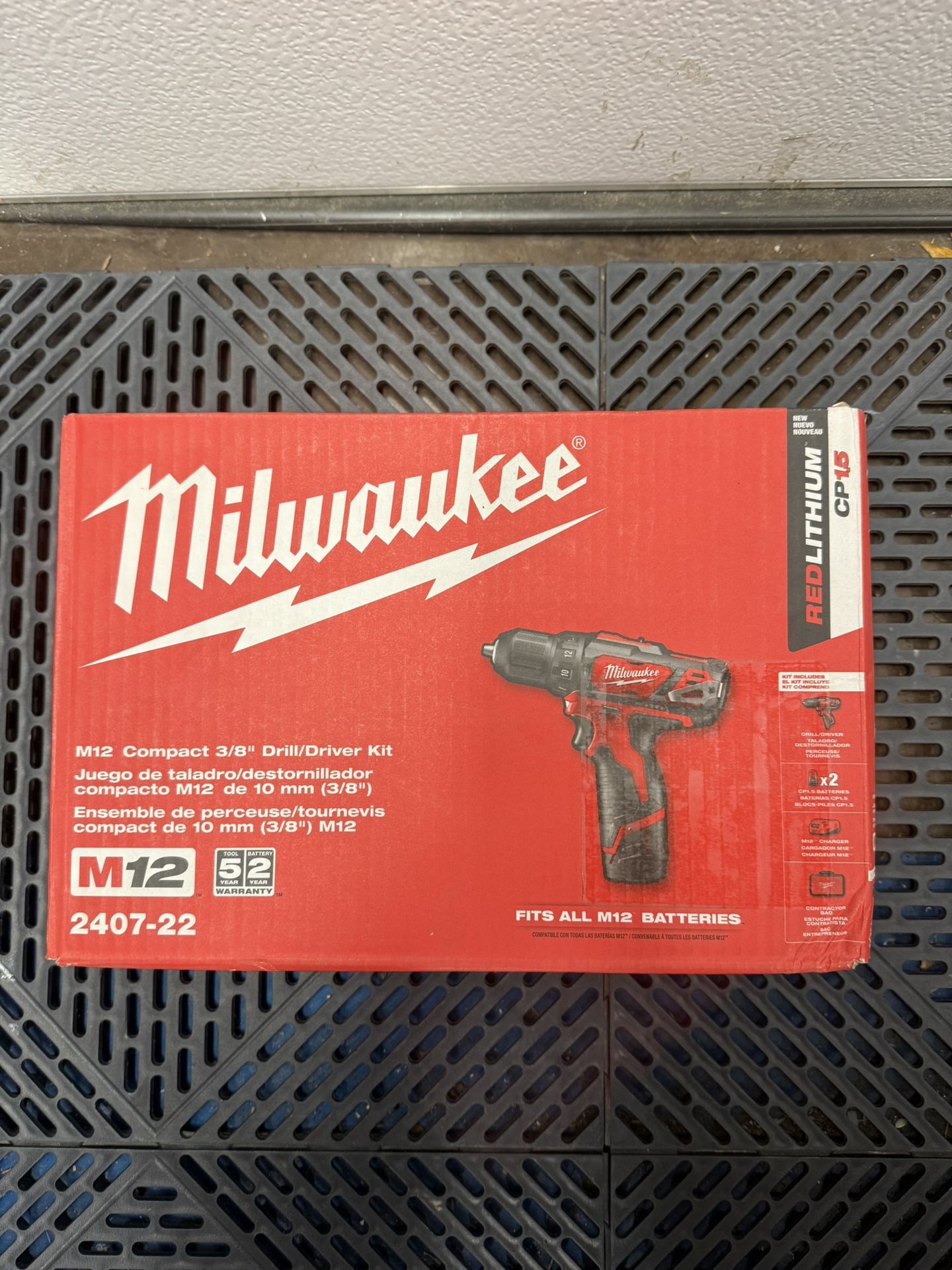 Milwaukee Drill Driver Kit