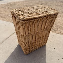Beige Wicker Laundry Basket (LxWxH: 18” x 13” x 21”)