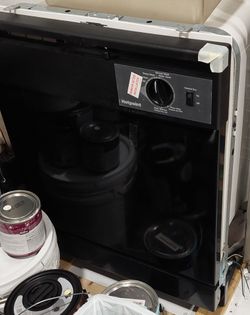 Hotpoint dishwasher