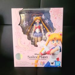 Bandai Sh Figuarts Sailor Moon Figure

