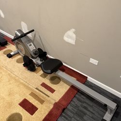Rowing machine 