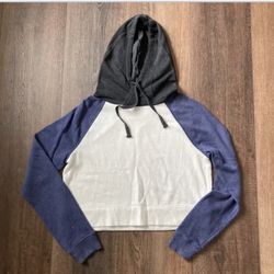 Womens Cropped Hoody Size Medium