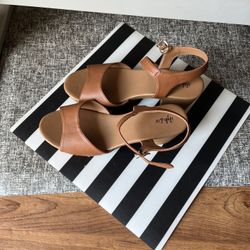 New Brown Wedges