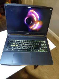 MSI Katana 15 Gaming Laptop (RTX 4050 / i7 / Upgraded 32GB RAM) + Free Cooler!