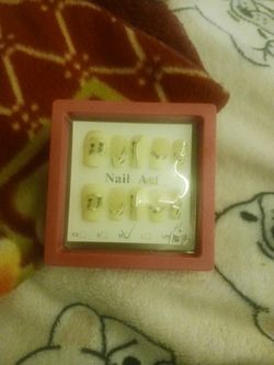 Press On Nails 