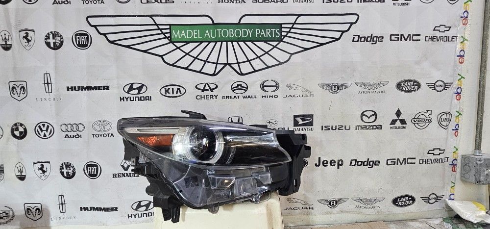 2016-2020 MAZDA CX9 FULL LED ADAPTIVE HEADLIGHT OEM- RIGHT PASSENGER SIDE