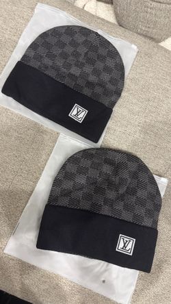 IV Beanies