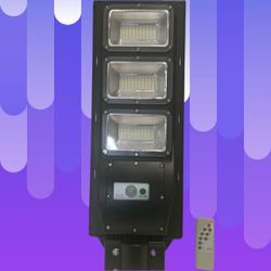 New, 90 Watt Solar Street Light