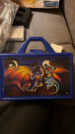 1995 Gargoyles plastic lunch box