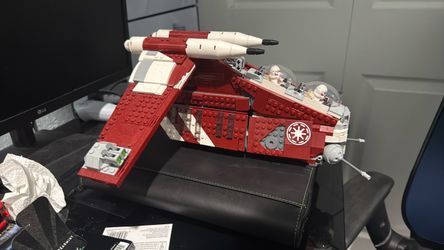 Lego Star Wars coruscant Guard gunship75354 pre built with all mini figs