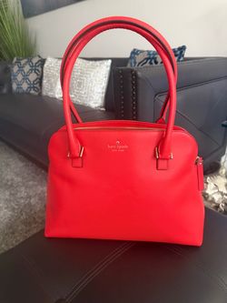 Pretty item ! Excellent Condition