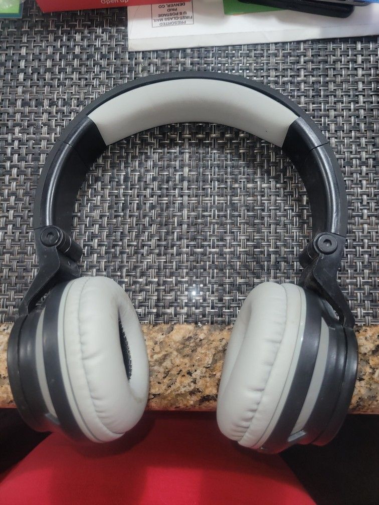 Bluetooth Headphones