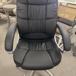 Black Large High-Back Office Chair 	•	Style: High-back design with lumbar support 	•	Material: PU leather 	•	Use: Executive / Computer Chair 	•	Condit