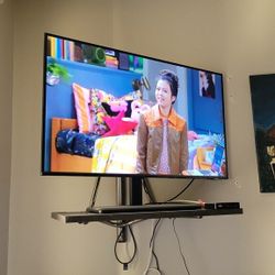 42in Samsung UHD 4K SMART TV