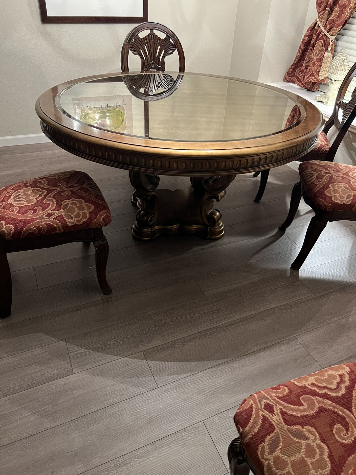 Table And Chairs For Breakfast Room