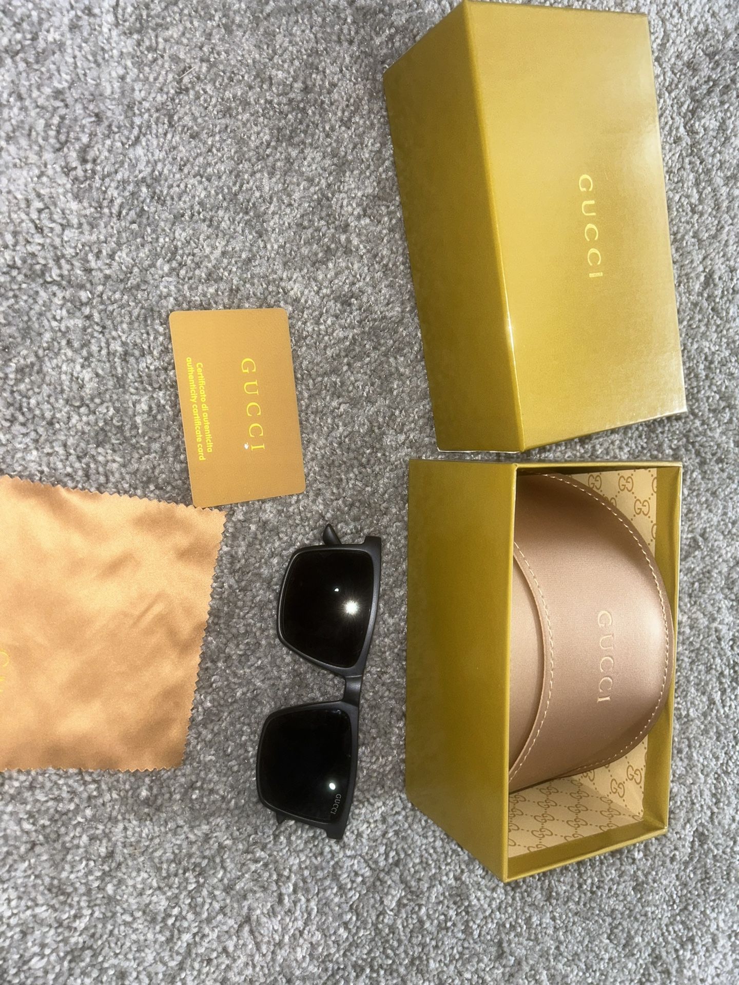 Men’s Gucci Sunglasses