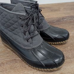 Dept 222 duck Boots Sz 7.5