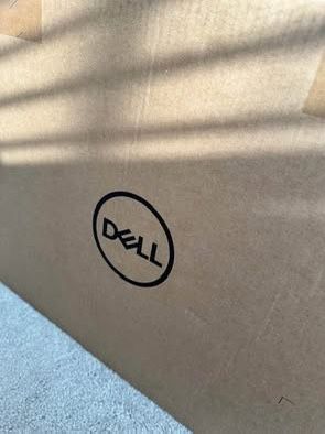 BRAND NEW 24” dell monitor