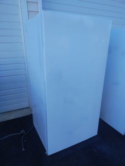 Large Upright Freezer