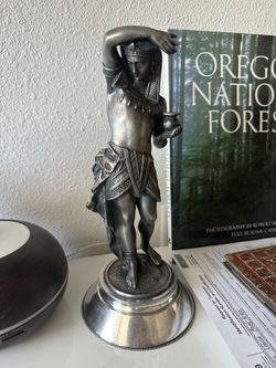 Rare Meriden B Company: Silver Plated Egyptian Statue