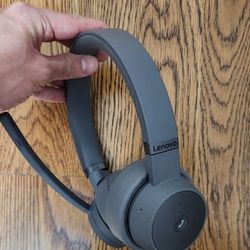 Lenovo Go Wireless ANC Headset (Teams Certified)