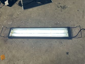 24 Inch Aquarium T5 Ho Light. 