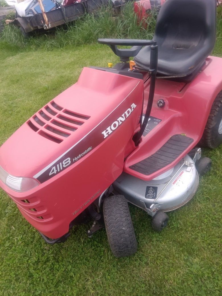 Honda Tractor
