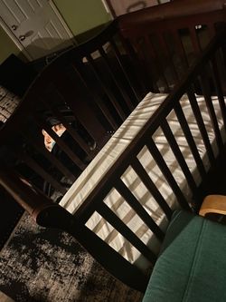 Baby crib
