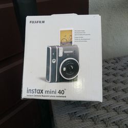 Fuji Film Instax Mini 40 Instant Camera.