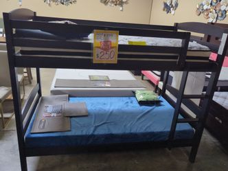 BUNK BED