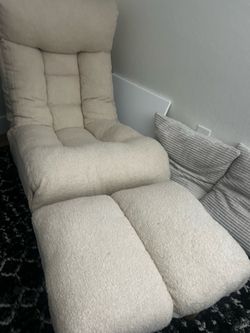 lounge chair