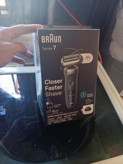 Braun series 7 razor with charging and cleaning dock