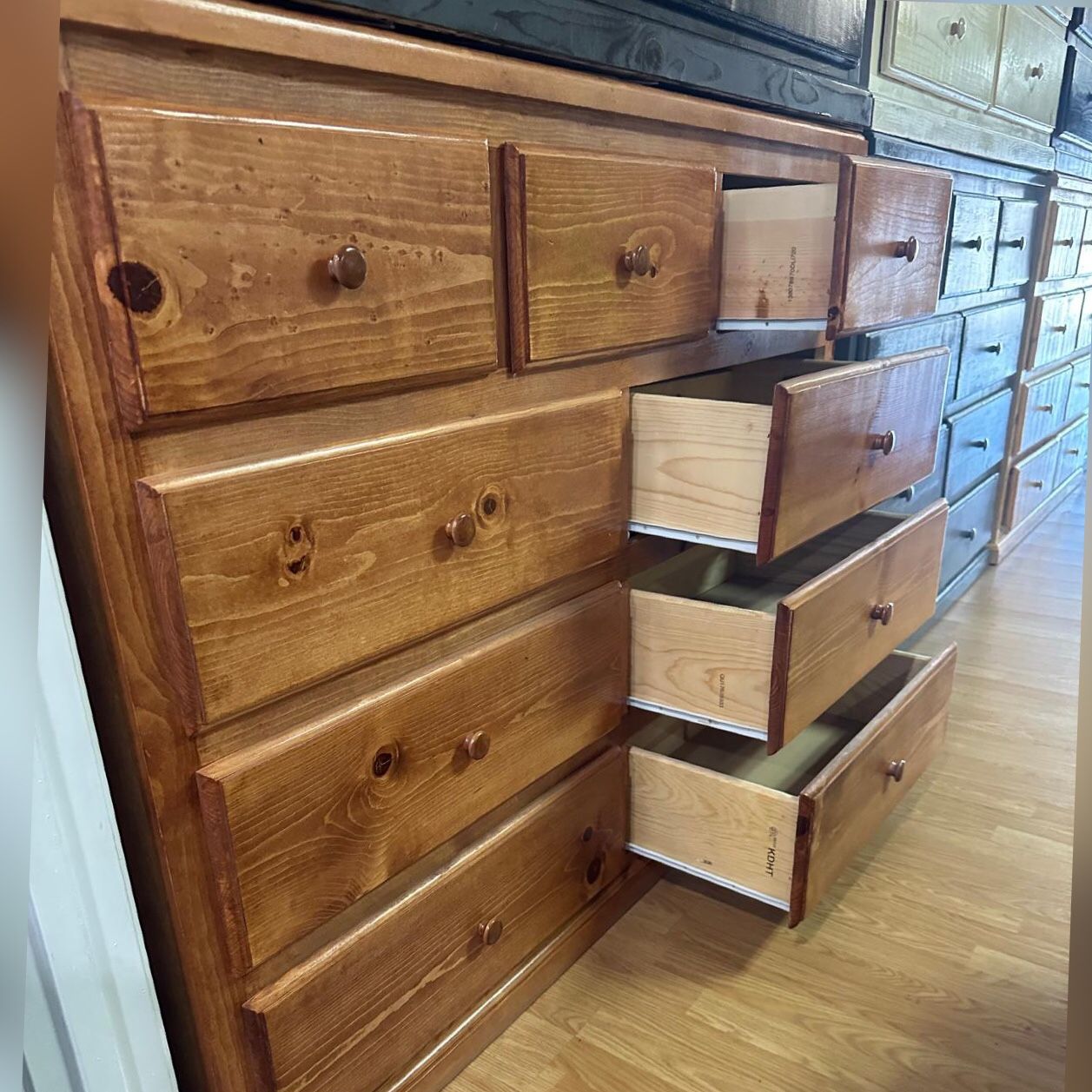 Dresser