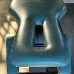 Chiropractic Adjustment Table