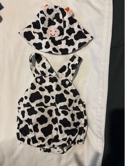 Cow outfit from bucees size 6 months