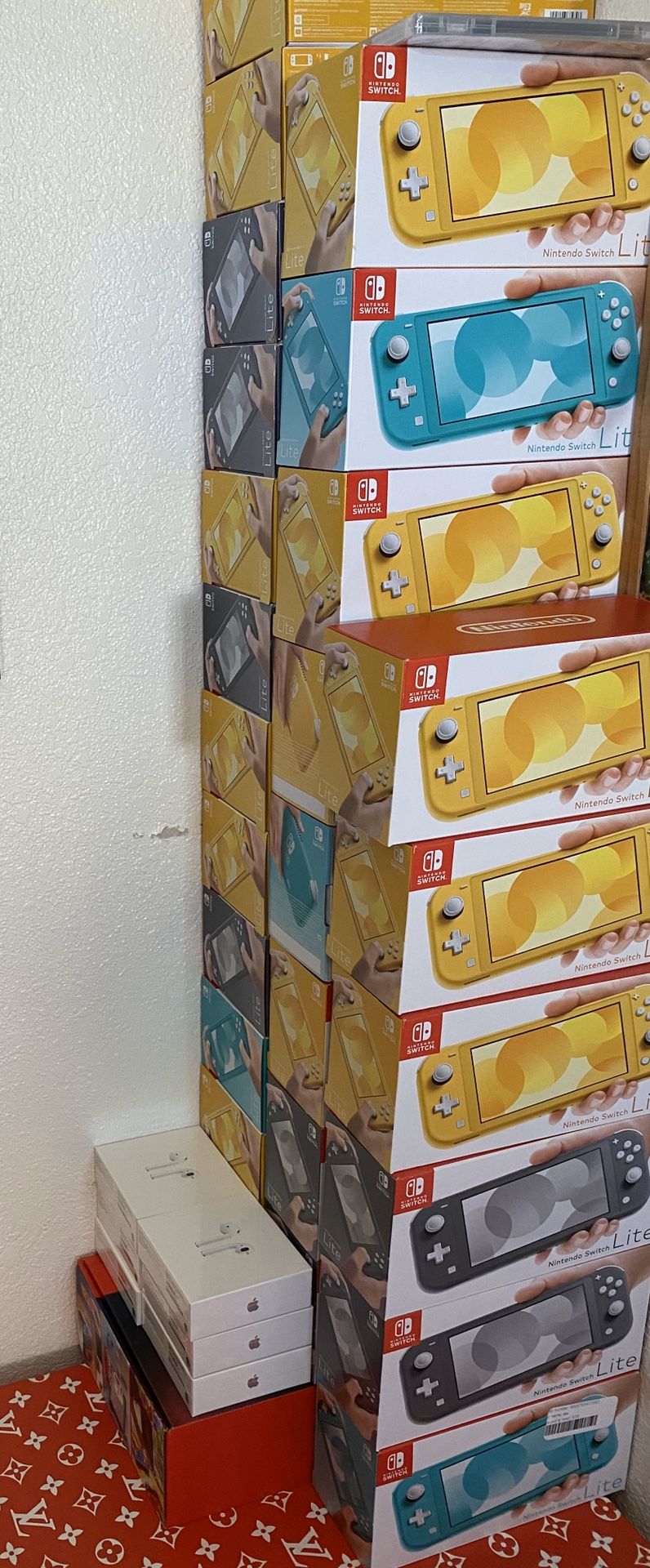 Nintendo switch lites brand new