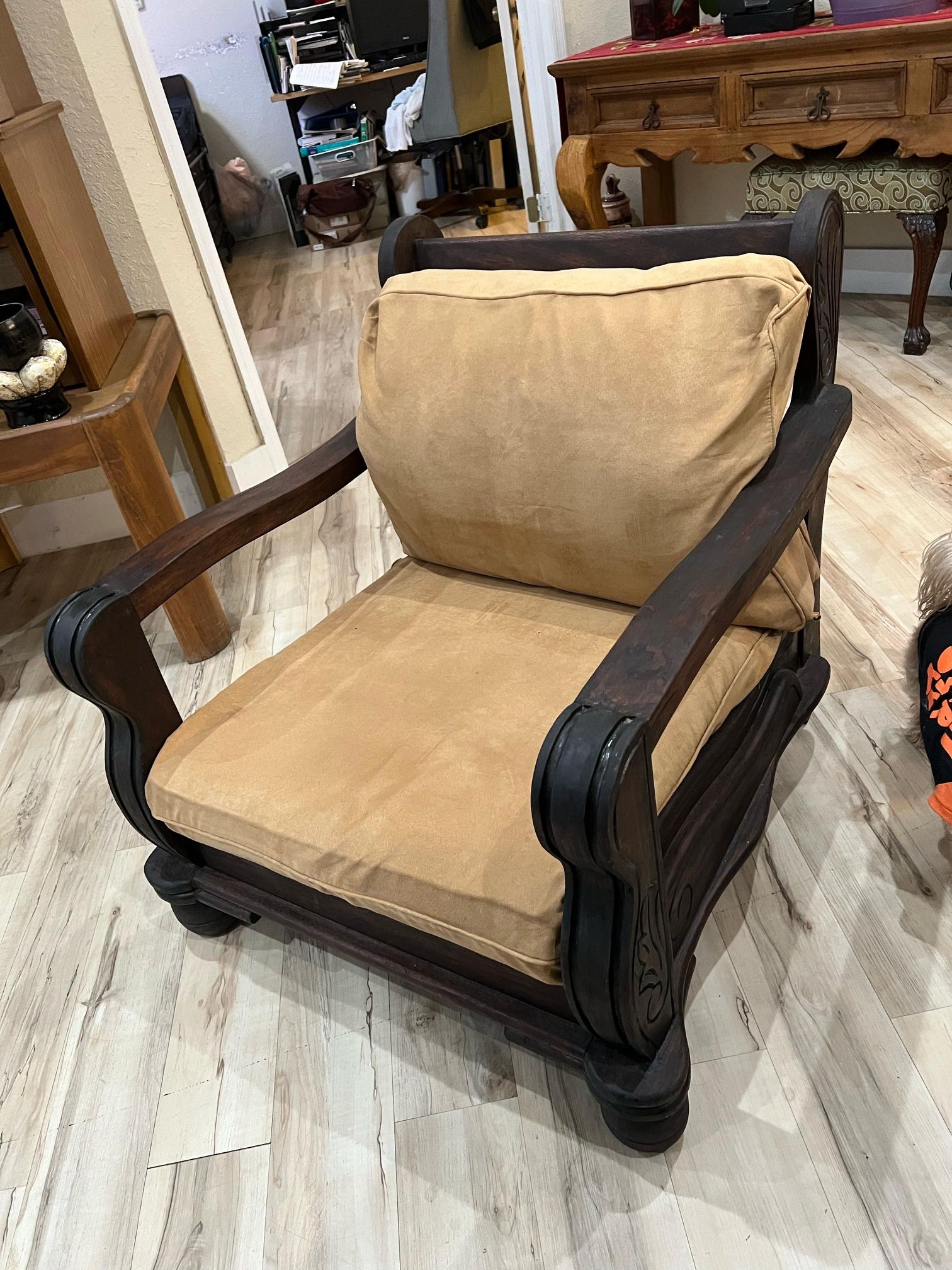 🪑 Solid Wood Armchair with Suede Cushions