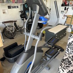 Horizon Fitness Elliptical EP703