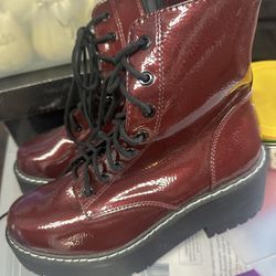 Red Boots 