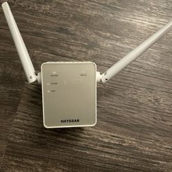 WiFi Extender 