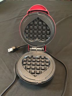 Mini Heart-Shaped Waffle Maker