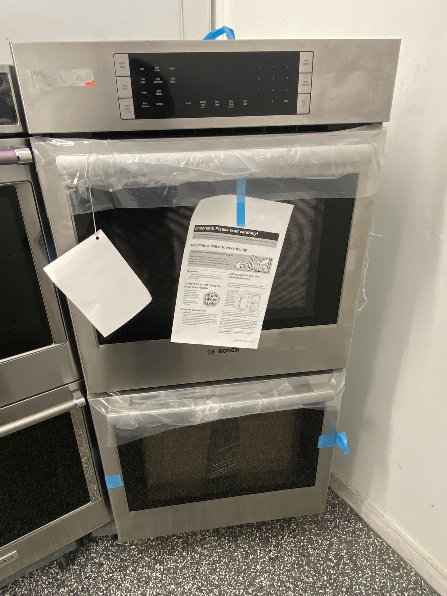 27” BOSCH DOUBLE WALL OVEN 