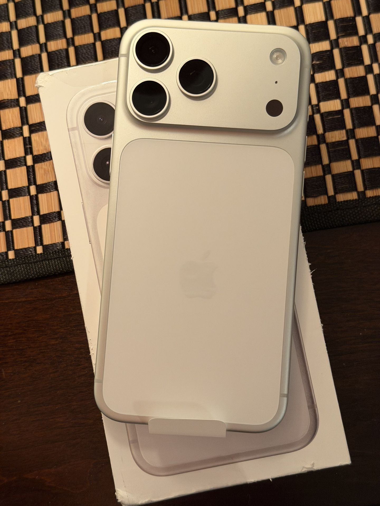 iPhone 17 Pro Max 256GB Unlocked  