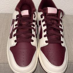 Nike Dunk Valentines 