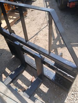 Bobcat 48"forks