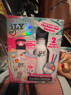 WeCool iLY Decorate Your Own Hydro Bottle Kit