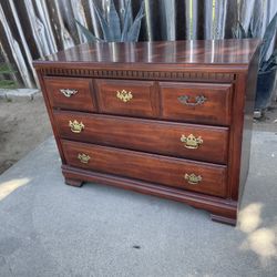 Small Dresser 