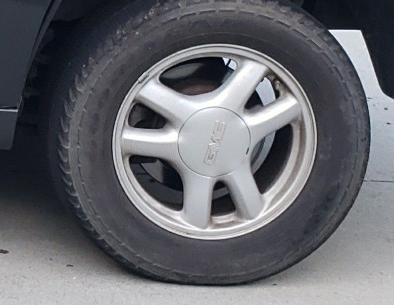 Gmc Envoy rims