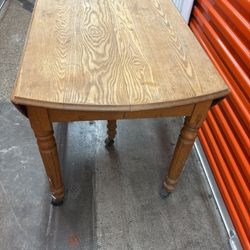 Vintage drop leaf table/table/kitchen table/wooden table