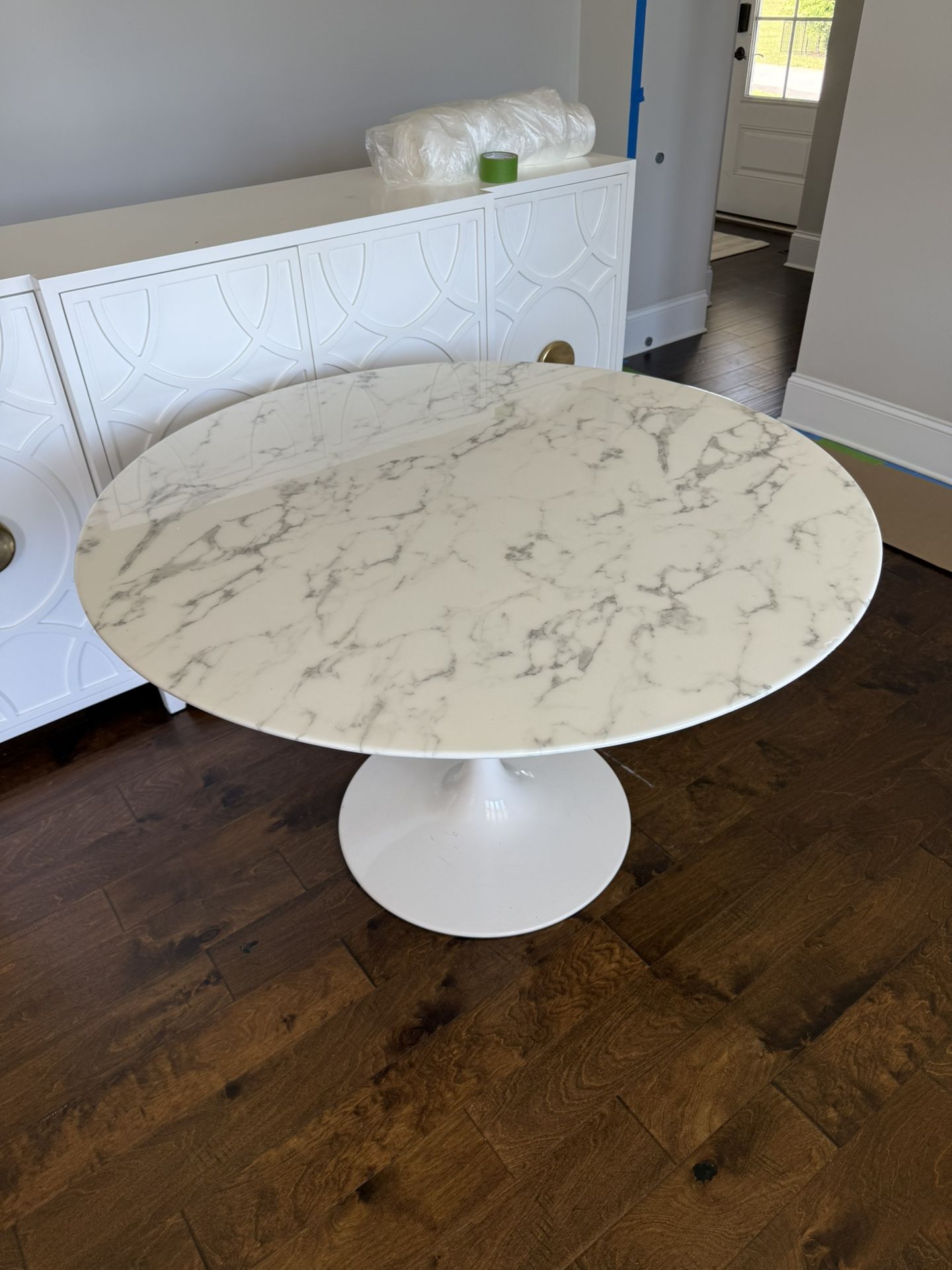 White Marble Breakfast Table